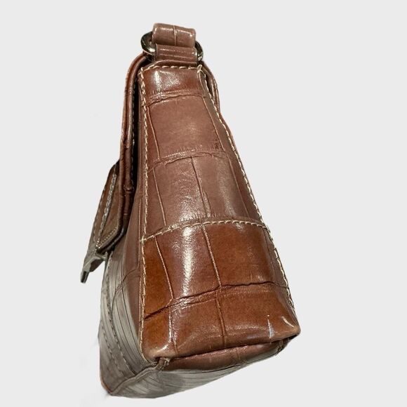 Liz Claiborne Vintage Crossbody Vegan Leather - Picture 7 of 12